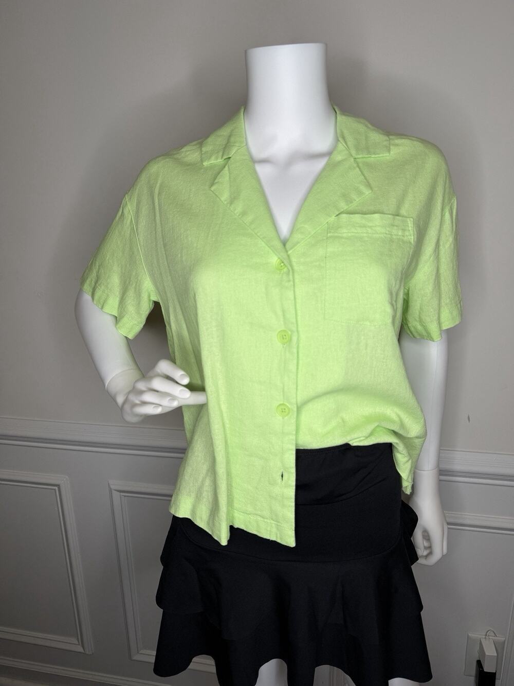 NWT Women's A New Day Size S Lime Green Linen Short Sleeve Button Up Camp Shirt